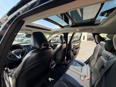 Used 2019 INFINITI QX50 Essential w/ Premium Heat Package FWD image 14