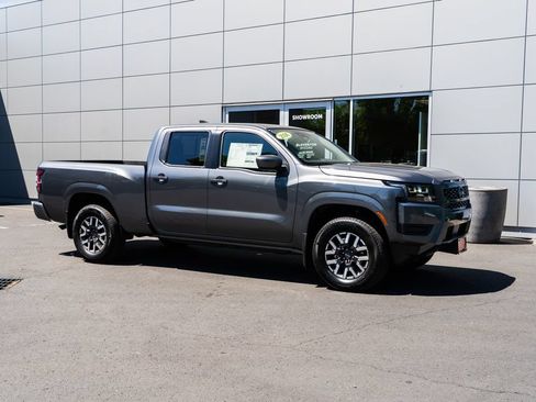 New 2026 Nissan Frontier SV w/ Tow Package AWD/4WD image 30
