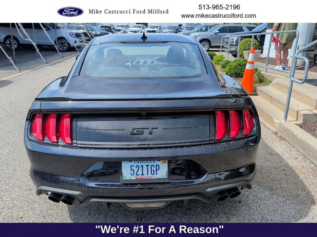 Used 2021 Ford Mustang GT Premium w/ Equipment Group 401A RWD image 4