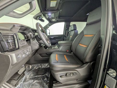 New 2026 GMC Sierra 3500 AT4 w/ AT4 Premium Plus Package AWD/4WD image 17