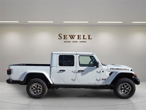 New 2026 Jeep Gladiator Rubicon image 5