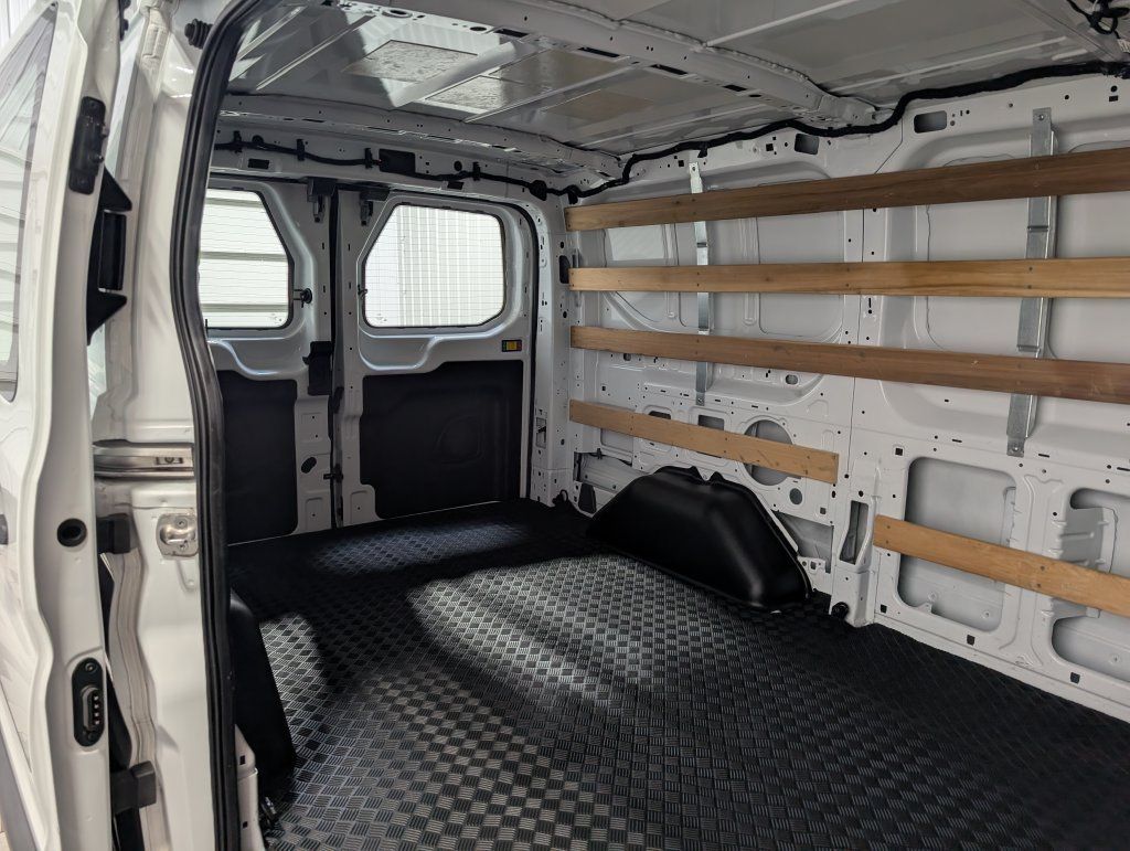 Used 2025 Ford Transit 250 Low Roof w/ Exterior Upgrade Package RWD image 20