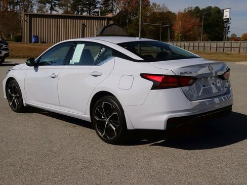 Used 2025 Nissan Altima 2.5 SR image 5