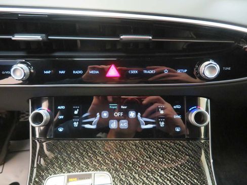 New 2026 Genesis GV70 3.5T Sport Prestige image 18