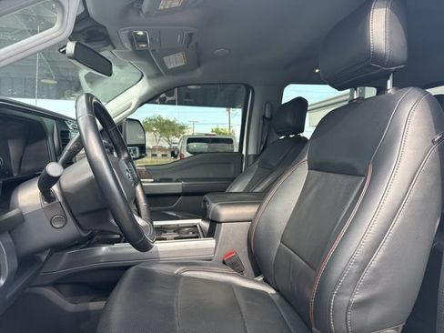 Used 2024 Ford F250 Lariat w/ Lariat Ultimate Package AWD/4WD image 9