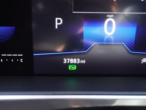 Used 2022 Volkswagen Tiguan SE FWD image 9