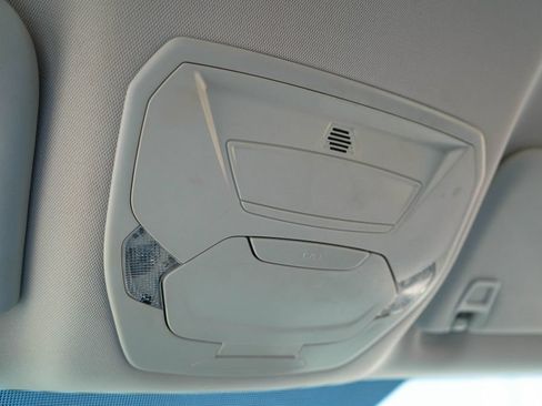 Used 2017 Ford Escape SE FWD image 12