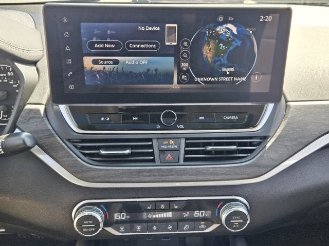 Used 2024 Nissan Altima 2.5 SL FWD image 25