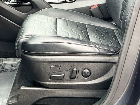 Used 2022 Kia Telluride SX w/ SX Prestige Package image 20