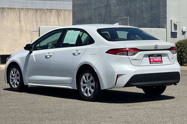 Certified 2025 Toyota Corolla LE FWD image 7
