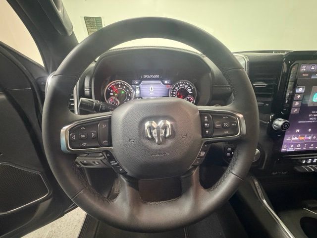Used 2026 RAM 1500 Laramie AWD/4WD image 16
