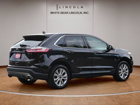 Used 2023 Ford Edge Titanium w/ Equipment Group 301A AWD/4WD image 5
