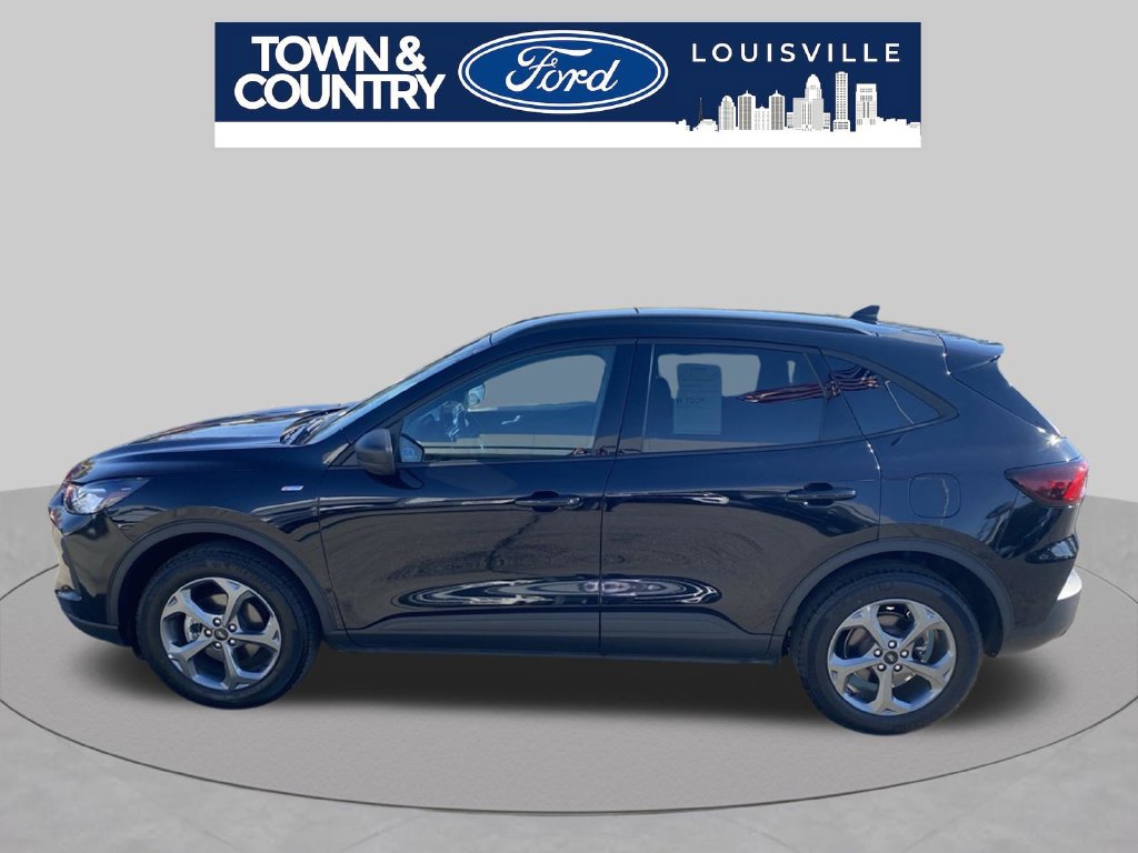 Used 2025 Ford Escape ST-Line AWD/4WD image 2