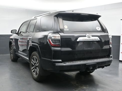 Used 2014 Toyota 4Runner Limited image 6