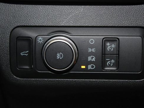 Used 2021 Ford Escape SEL image 47