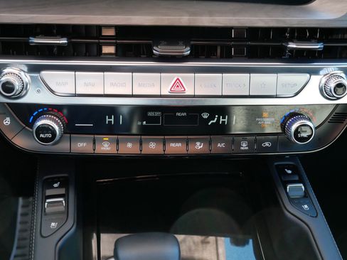 Certified 2024 Kia Telluride SX Prestige X-Line image 23