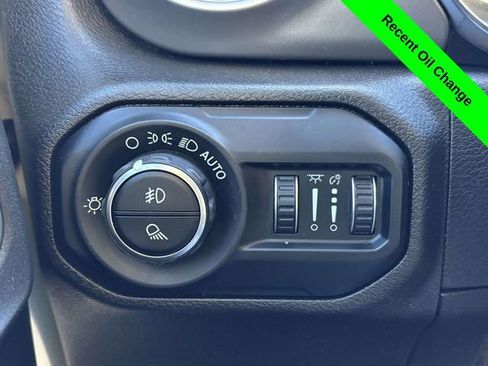 Used 2020 Jeep Gladiator Sport w/ Quick Order Package 24S image 12