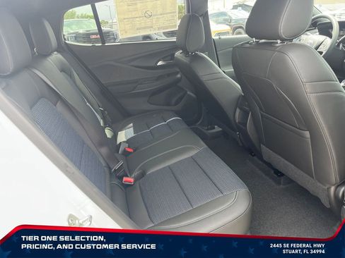 New 2026 Buick Envista Preferred FWD image 17