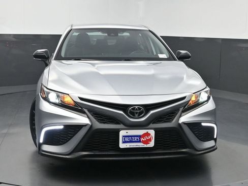 Used 2022 Toyota Camry SE FWD image 39