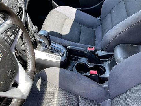 Used 2014 Chevrolet Cruze LT FWD image 12