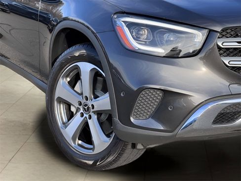 Used 2021 Mercedes-Benz GLC 300 GLC 300 image 45