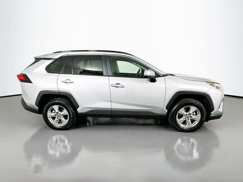 Certified 2025 Toyota RAV4 XLE FWD image 4