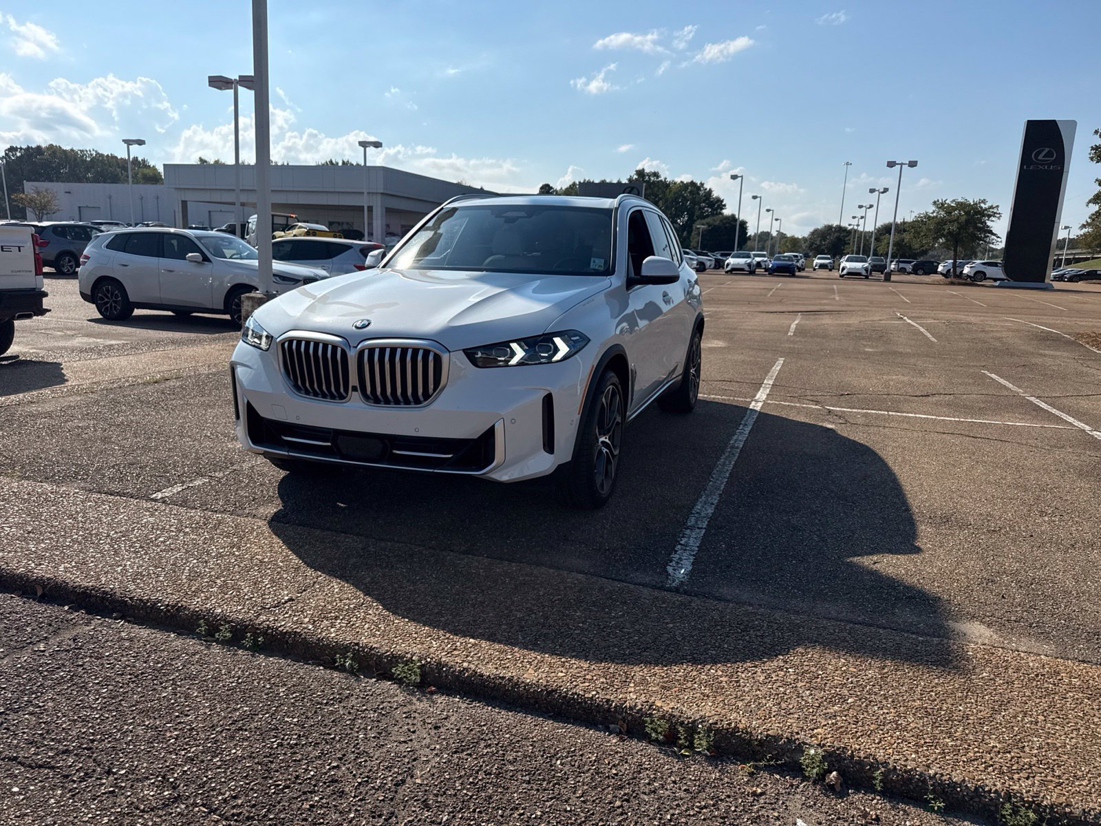 Certified 2025 BMW X5 xDrive40i w/ Executive Package AWD/4WD image 1