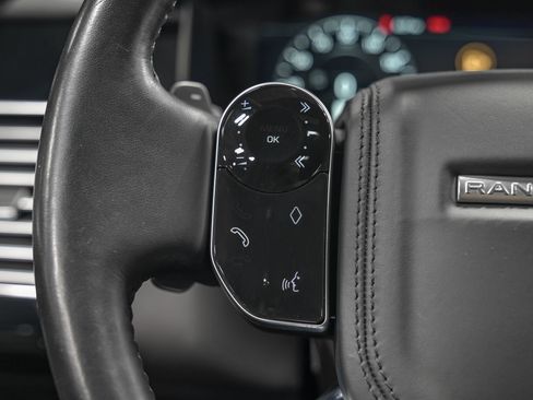 Used 2022 Land Rover Range Rover P525 Westminster Edition image 19