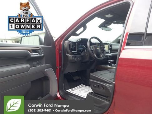 Used 2025 Chevrolet Silverado 1500 High Country image 9