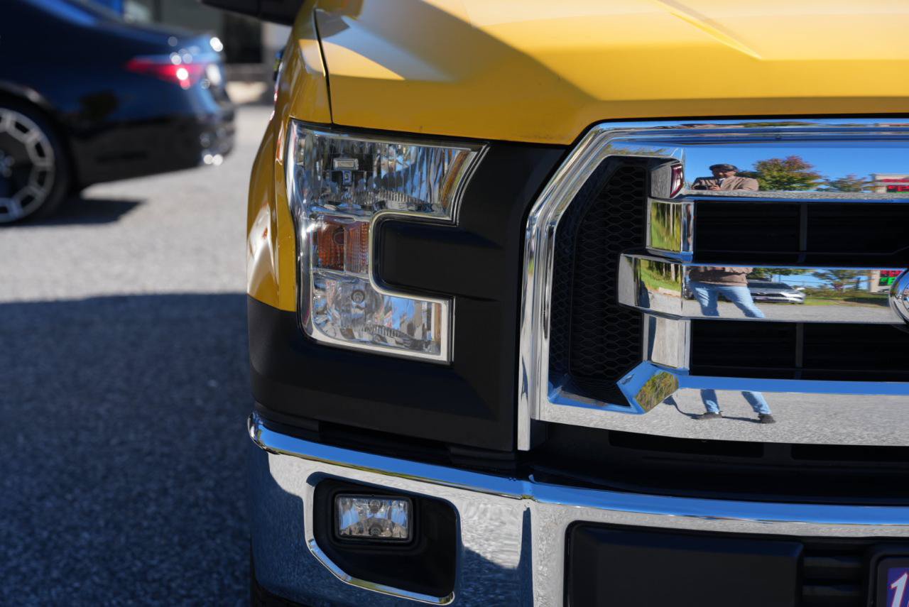 Used 2017 Ford F150 XLT w/ Equipment Group 301A Mid AWD/4WD image 4