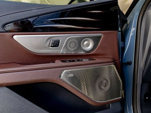 Used 2026 Lincoln Nautilus Black Label image 17