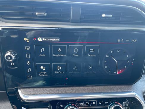 Used 2023 GMC Sierra 1500 Denali w/ Technology Package image 14