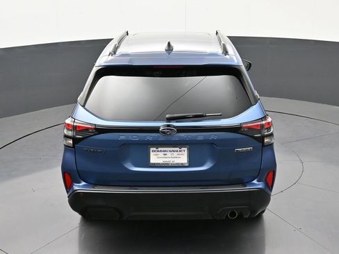Used 2025 Subaru Forester Touring AWD/4WD image 19