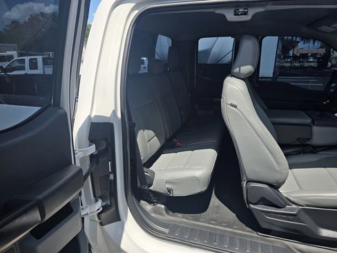 Used 2022 Ford F150 XL w/ Equipment Group 101A High RWD image 18