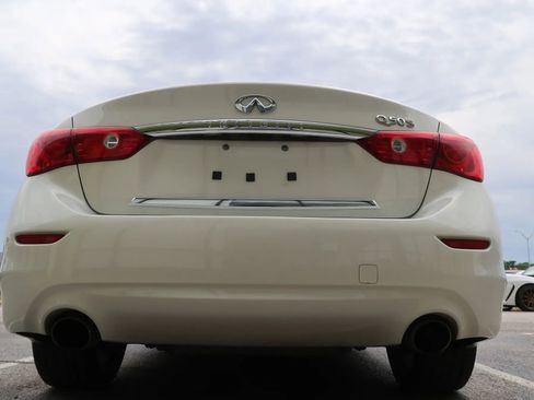Used 2015 INFINITI Q50 w/ Navigation Package RWD image 11
