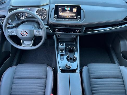 New 2026 Nissan Rogue SV AWD/4WD image 15