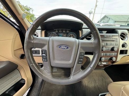 Used 2012 Ford F150 Lariat w/ Lariat Chrome Pkg image 24