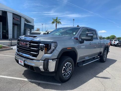 New 2026 GMC Sierra 2500 SLE w/ Preferred Package AWD/4WD image 2
