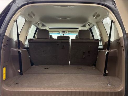 Used 2016 Lexus GX 460 image 17
