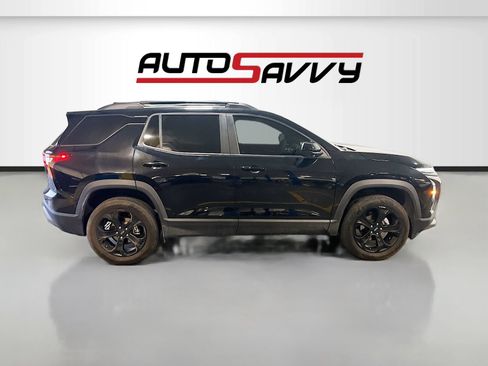 Used 2025 Chevrolet Equinox LT w/ Safety and Technology Package FWD image 8