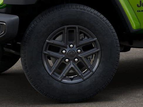 Used 2025 Jeep Gladiator Sport image 34