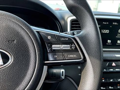 Used 2020 Kia Sportage LX FWD image 19