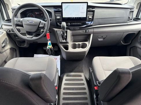 Used 2024 Ford Transit 350 XLT image 31