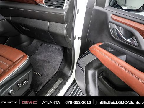 Certified 2023 GMC Yukon XL Denali Ultimate image 28