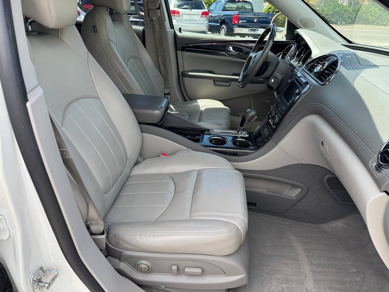 Used 2015 Buick Enclave Premium w/ Trailering Package FWD image 21