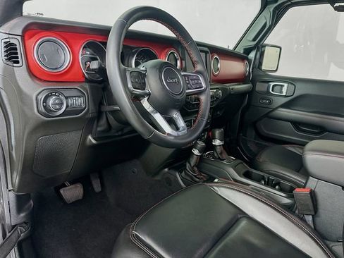 Used 2021 Jeep Gladiator Rubicon image 9