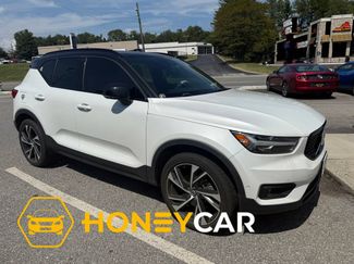 Used 2019 Volvo XC40 T5 R-Design AWD/4WD video 1