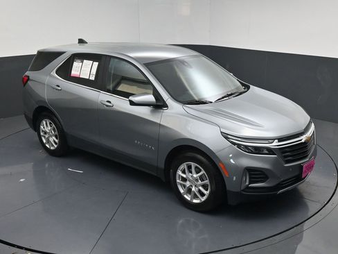 Used 2024 Chevrolet Equinox LT image 12