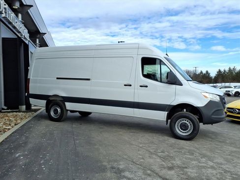New 2026 Mercedes-Benz Sprinter 2500 image 6