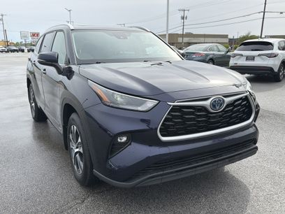 Used 2022 Toyota Highlander XLE